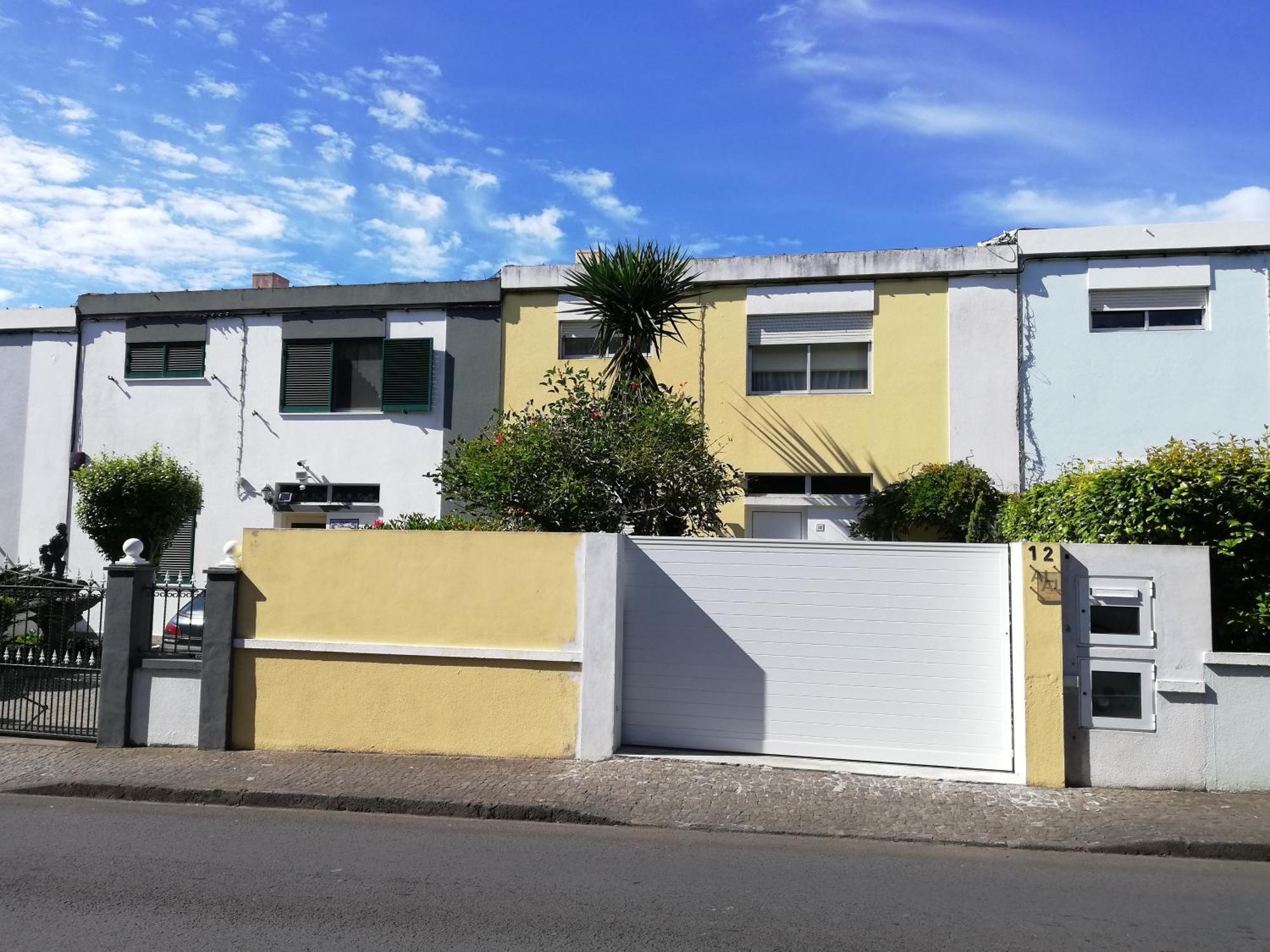 Friends'House - Azores Lagoa  Eksteriør bilde